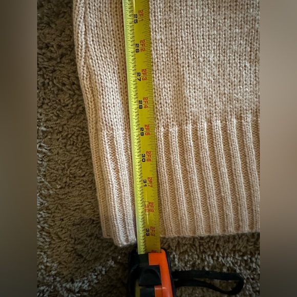 Missguided Sweater Dress - Picture 4 of 5